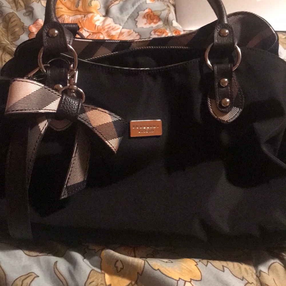 Burberry London slouch 💼 cross body handbag